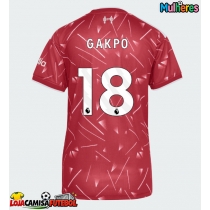 Camisa de Futebol Liverpool Cody Gakpo #18 Equipamento Principal Mulheres 2026-27 Manga Curta